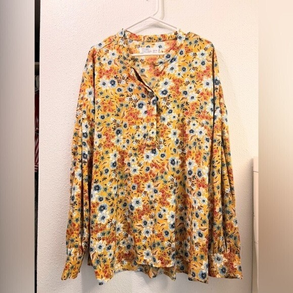 Time and Tru Shirt Women's Size S Floral Soft Peasant. Size XXXL (22). - Picture 3 of 10